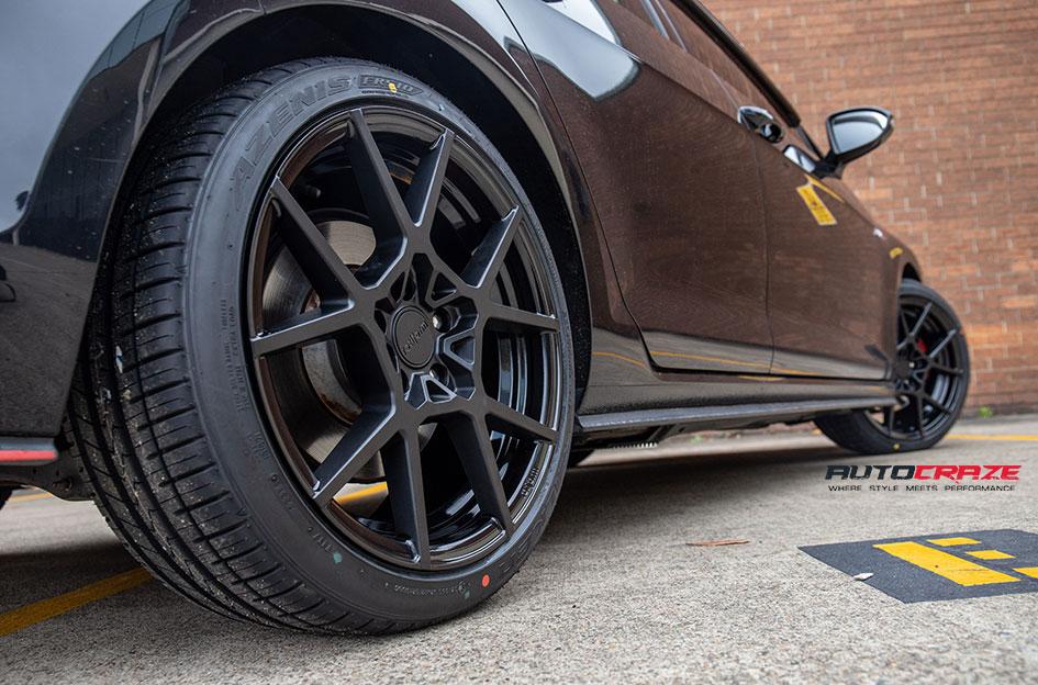 VOLKSWAGEN GOLF KPS MATTE BLACK